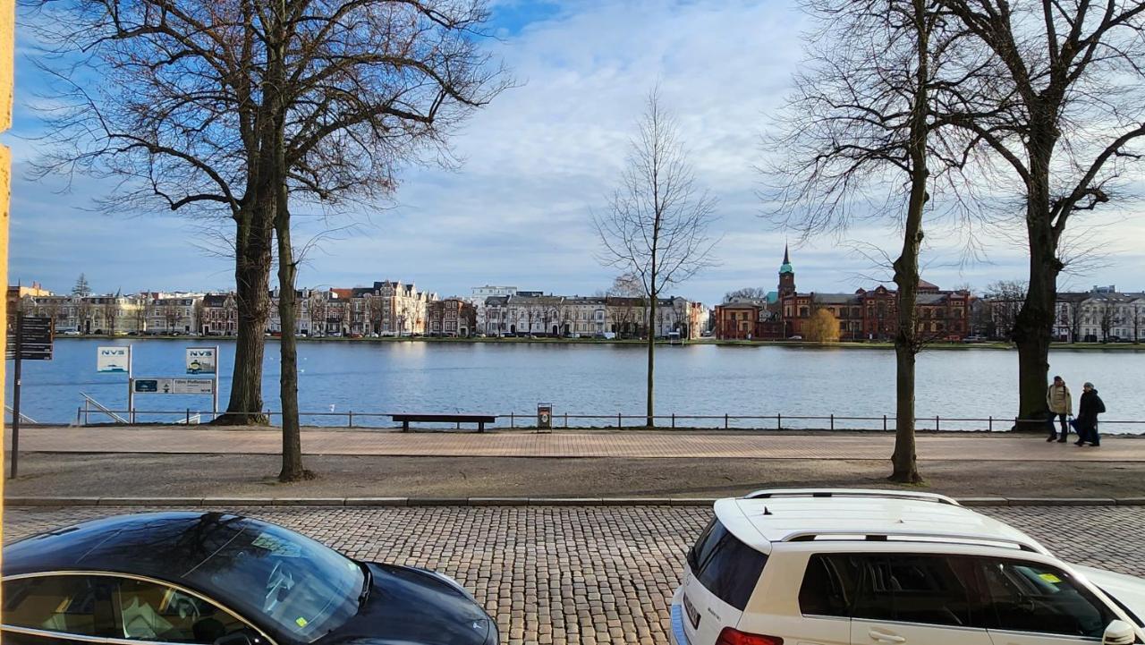 Das Ferienapartment Alexandrine Direkt Am Pfaffenteich Mit Eigenem Parkplatz Шверин Экстерьер фото